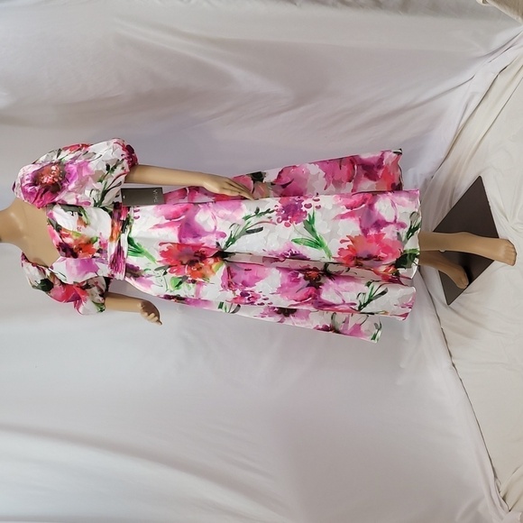 theia Oeganza Multi Floral Print Tea Leght Cocktail Dress - Picture 12 of 17
